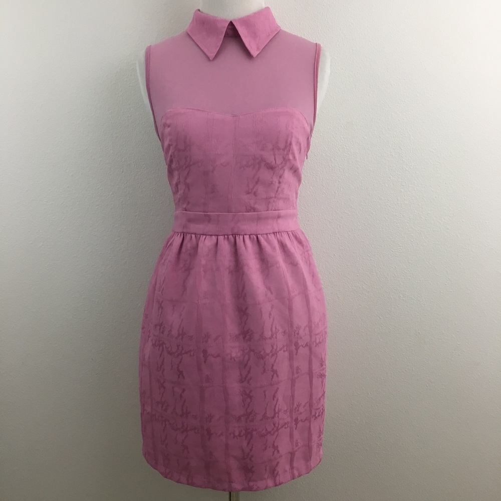 🔴 F21 | Pink Sweetheart Dress